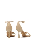 Sandali beige dallo stile minimalista CIRI
