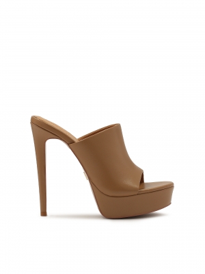 Mules marroni con plateau e tacco alto