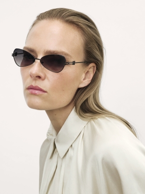 Occhiali neri con aste uniche