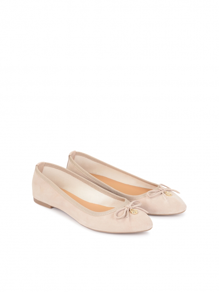 Ballerine in pelle scamosciata con punta leggermente affusolata DENISE