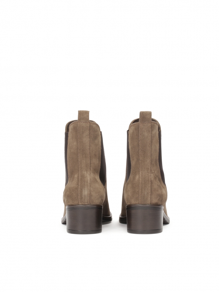 Stivali slip-on con tacco grosso RESSE