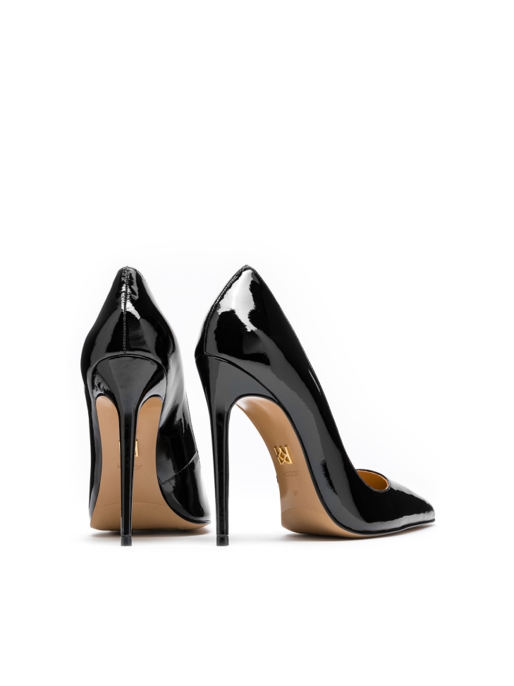 Eleganti décolleté in vernice su un tacco slanciato NEW NATALIE