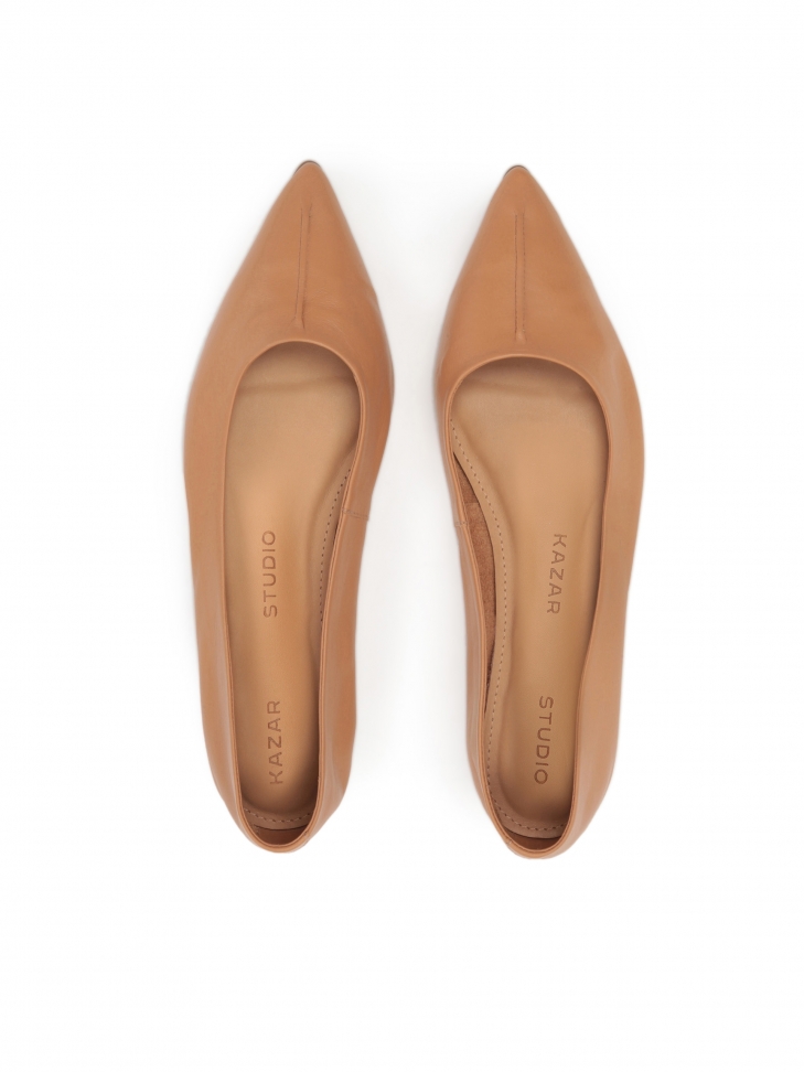 Comode ballerine in pelle marrone chiaro BLASE