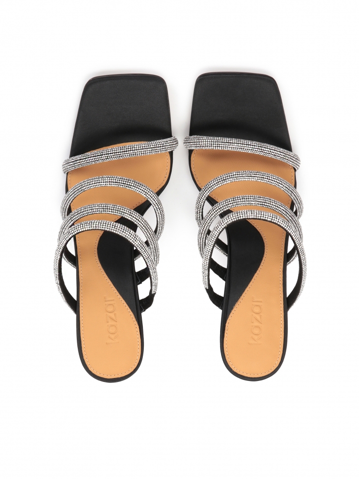 Muli su tacco decorati con cristalli ADORE