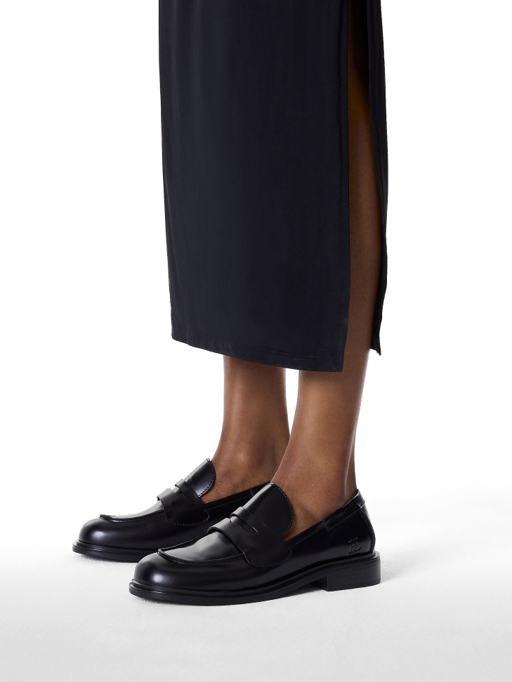 Scarpe classiche in pelle di colore nero KS MOUND