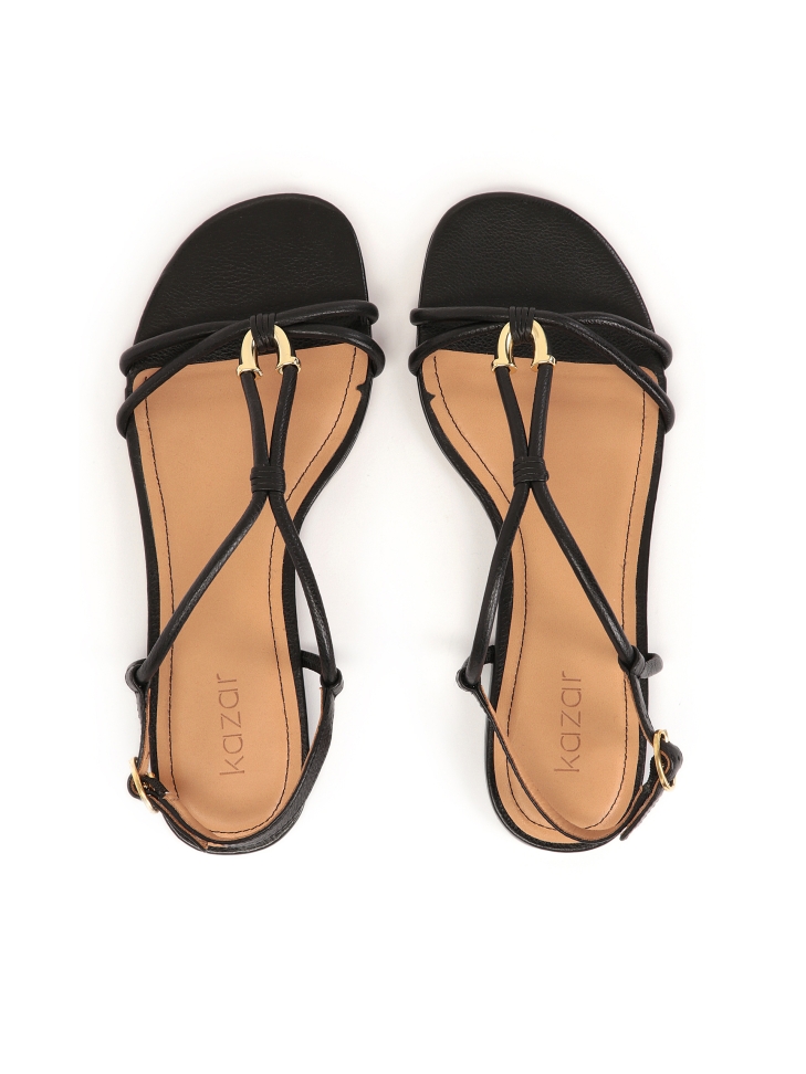 Sandali in pelle nera con gioielli GERI