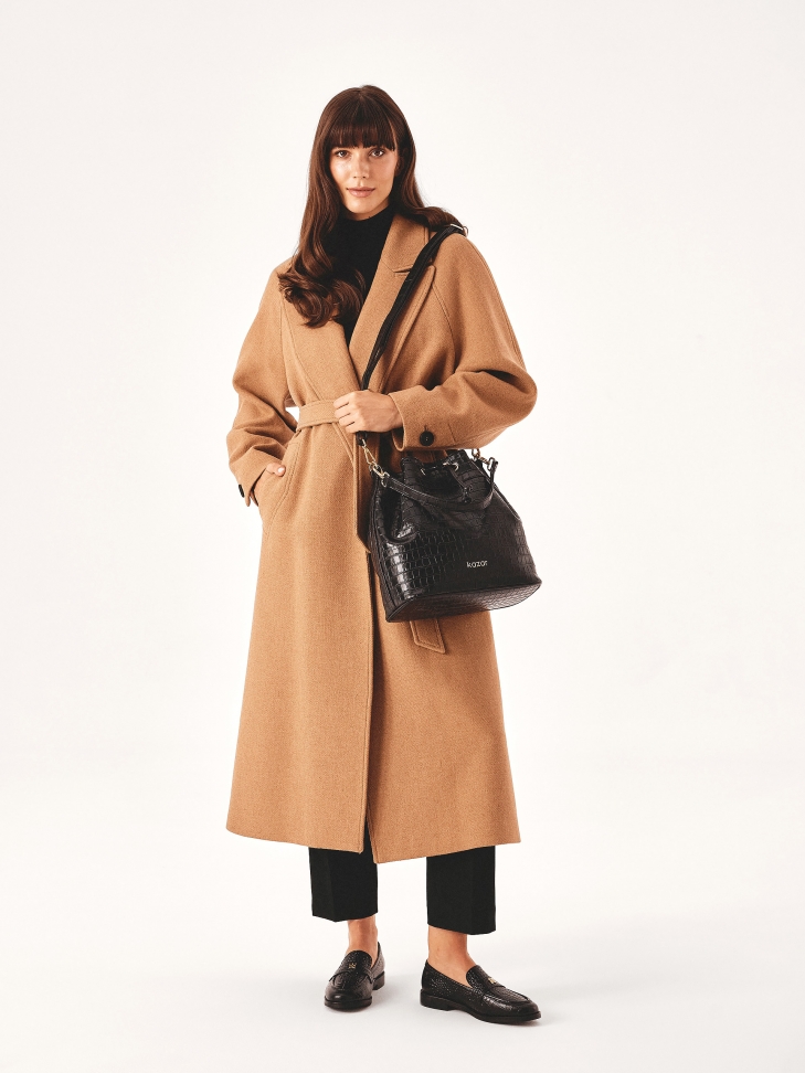 Mocassini classici neri in pelle goffrata IVESDALE