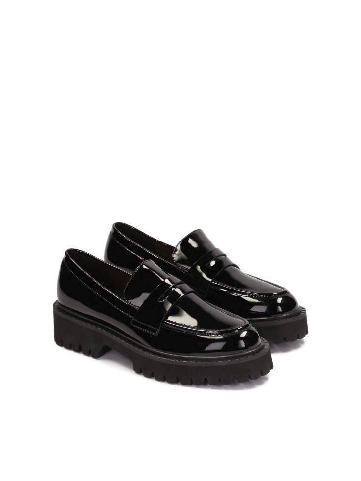 Scarpe in vernice con suola a binario ESSEN