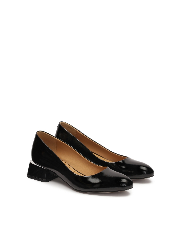 Décolleté in vernice con tacco largo e basso SIONA