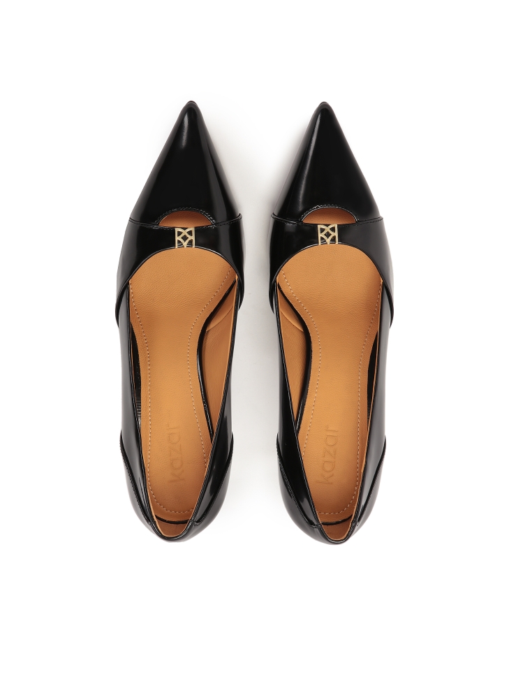 Décolleté nere con piccolo monogramma FELICIA