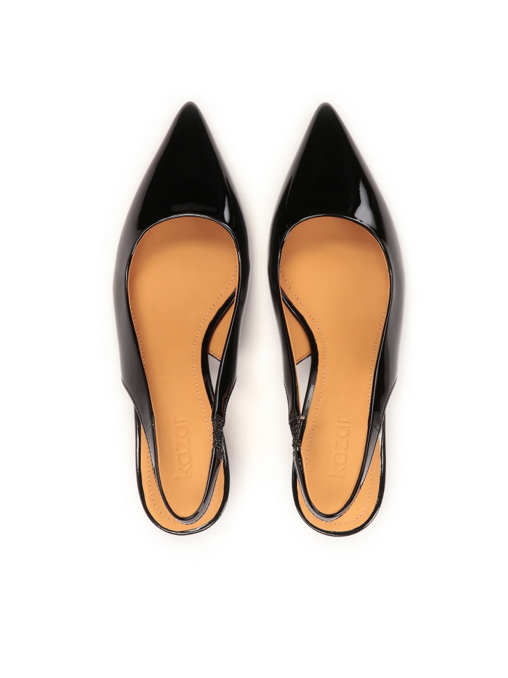 Décolleté con tacco basso in vernice nera IRIA