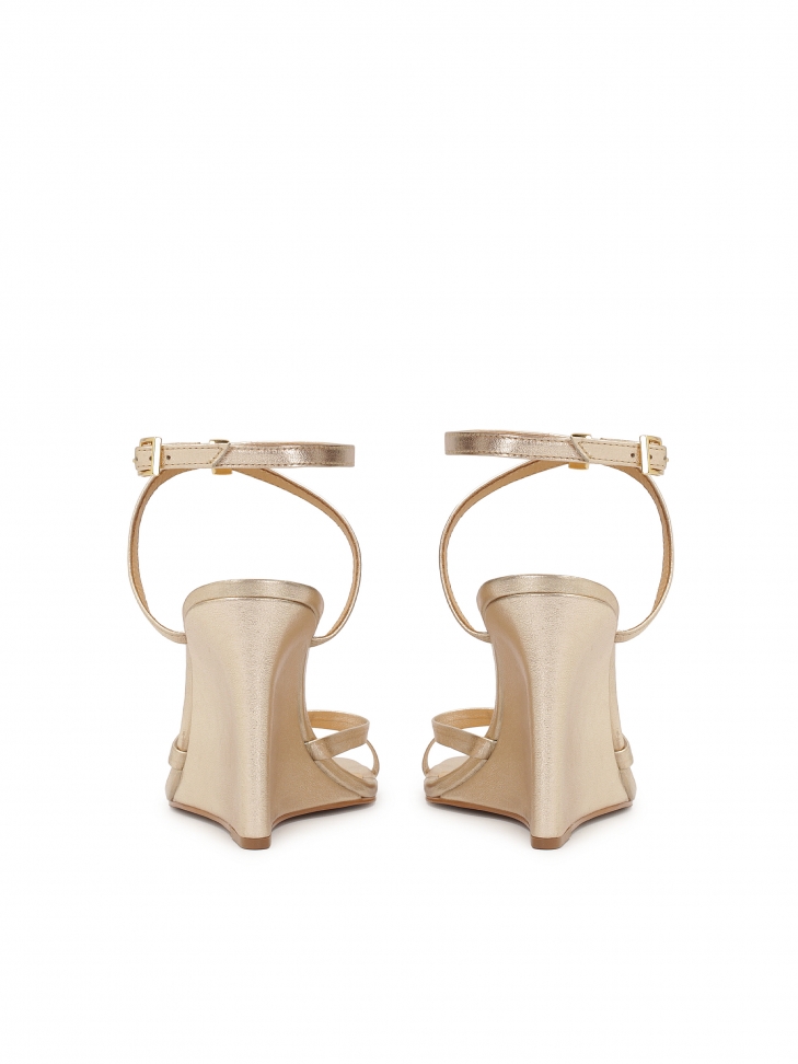 Sandali dorati con plateau SONNIE