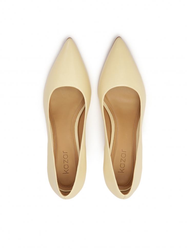 Décolleté con tacco largo color crema BLUEBELL