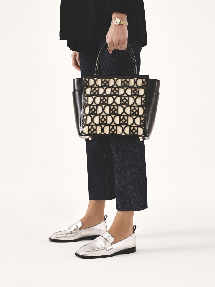 Mocassini argentati con punta quadrata ALBA