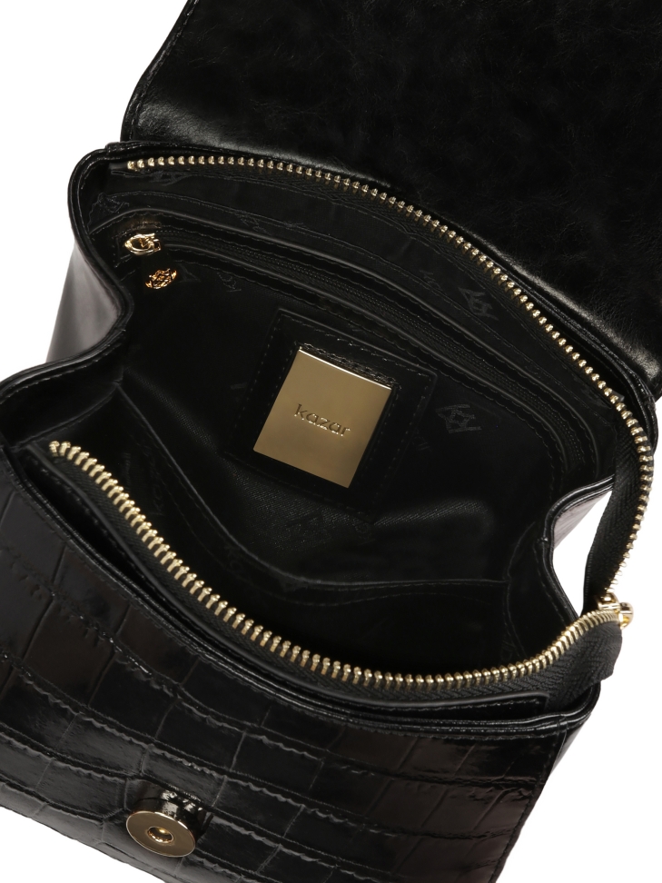 Borsa nera con manico decorato con motivi in rilievo KRISTENA