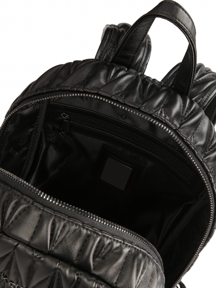 Morbido zaino decorato con trapuntatura MOXIE L