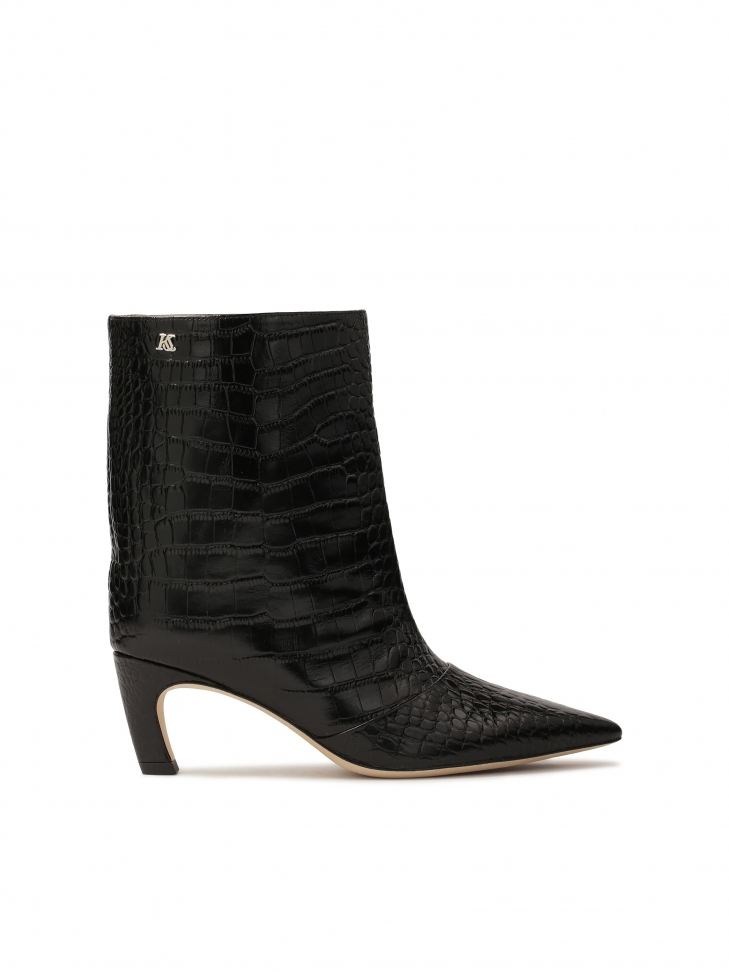 Stivali alla moda con tomaia larga  KS BELLISI