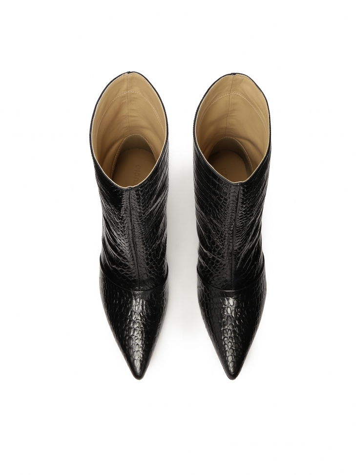 Stivali alla moda con tomaia larga  KS BELLISI