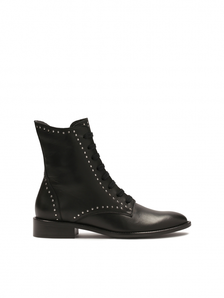 Stivali neri decorati con rivetti INCA