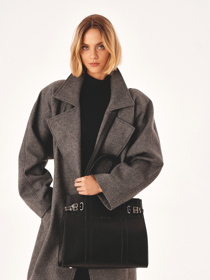 Borsa nera decorata con cinturini a fibbia TILMA