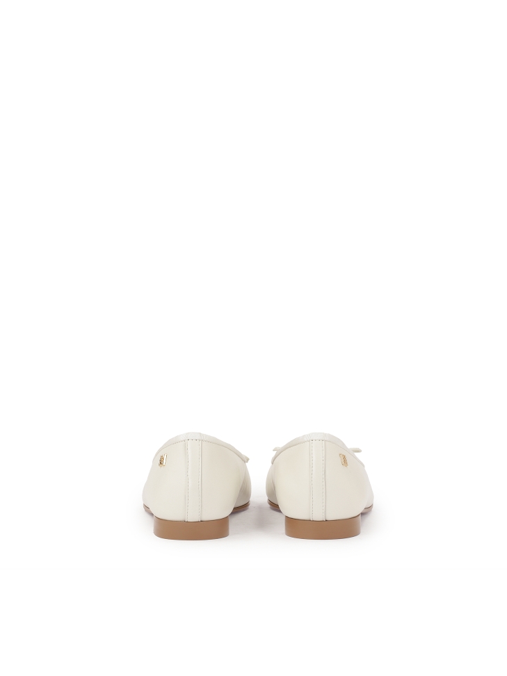 Ballerine in pelle bianca con suola marrone EILEEN