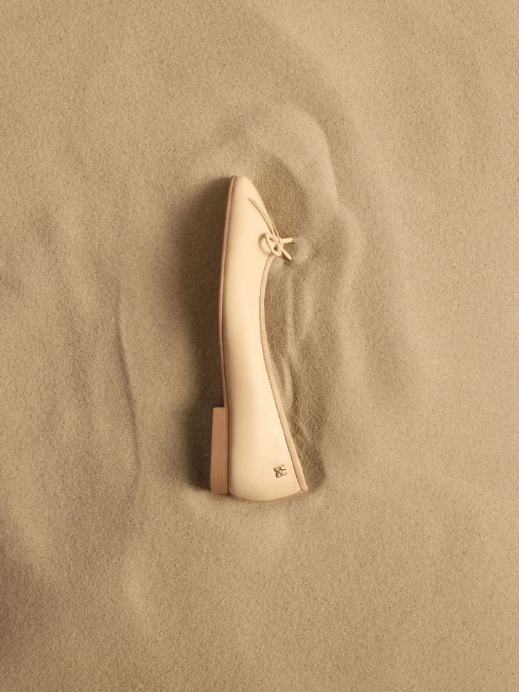 Ballerine color crema con fiocco sul naso  EILEEN