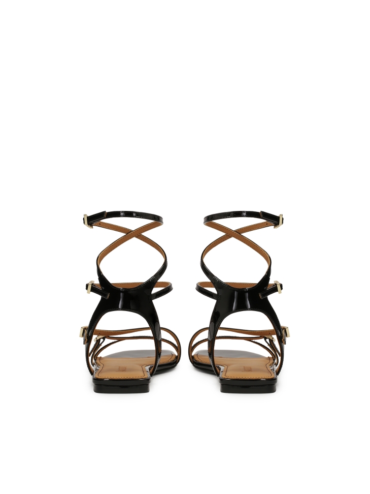 Sandali piatti in vernice MARIS