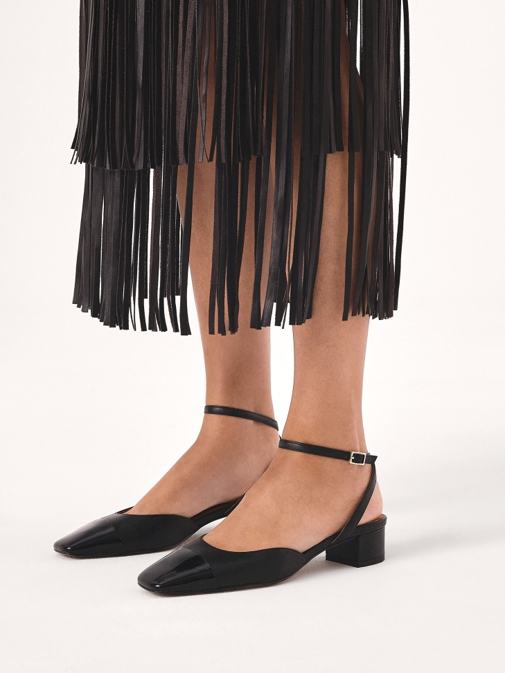 Décolleté nere con cinturino alla caviglia TRUE