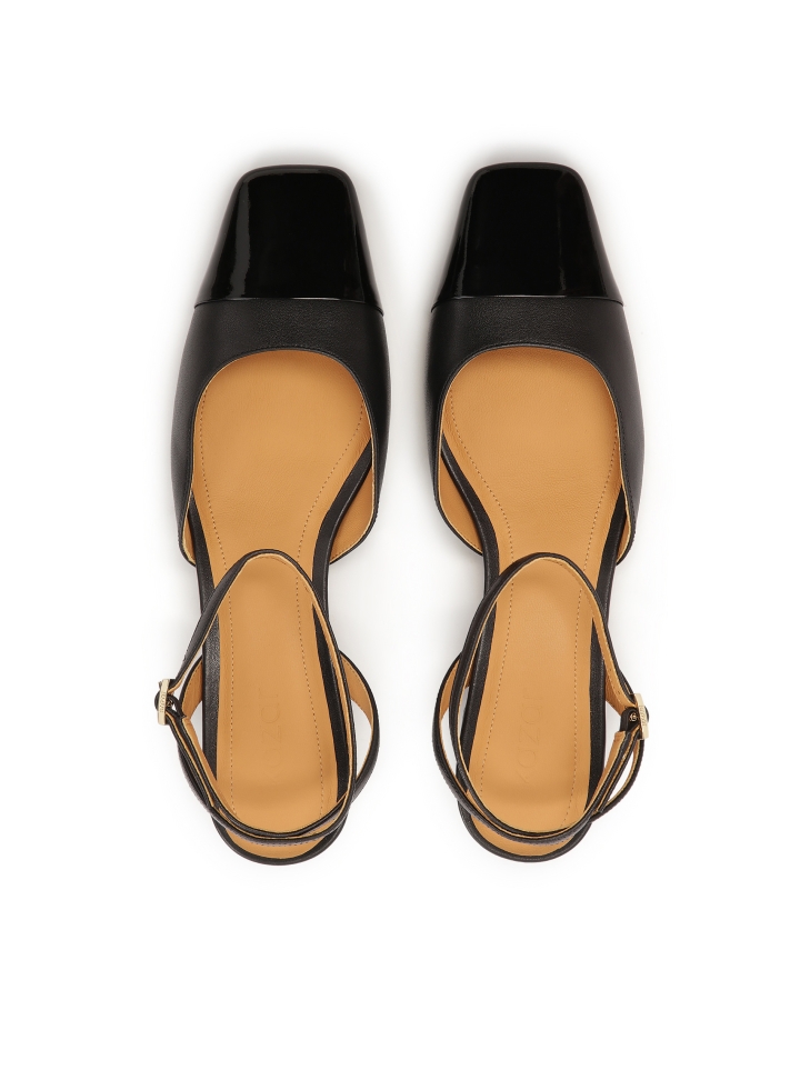 Décolleté nere con cinturino alla caviglia TRUE