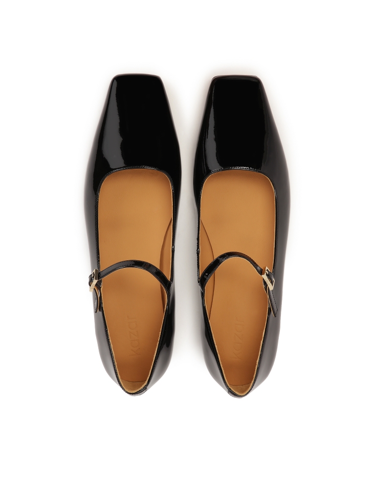 Décolleté in vernice con cinturino MAIA