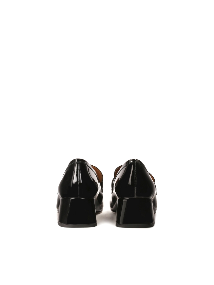 Décolleté in vernice con tacco largo AGNESE