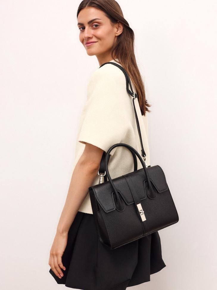 Borsetta nera a forma di baule FELICITE S