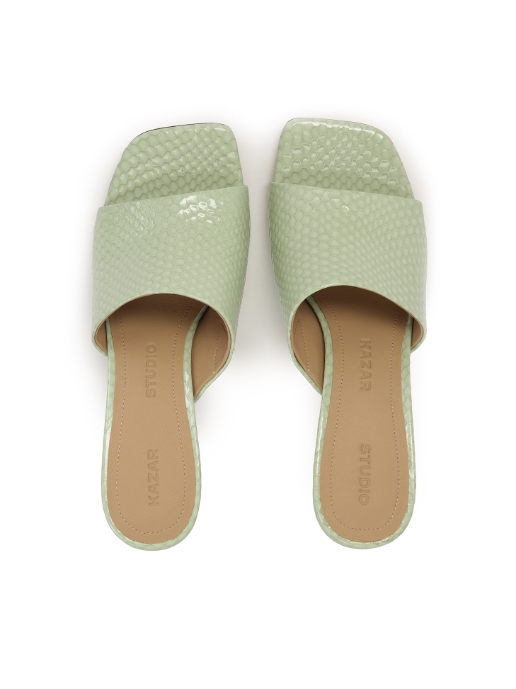 Mules in vernice goffrata con tacco alla moda KS CORNELIE