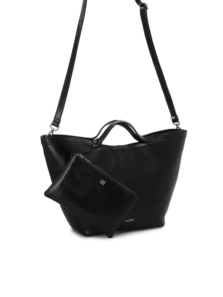 Elegante borsa in pelle nera con logo in oro RILEY