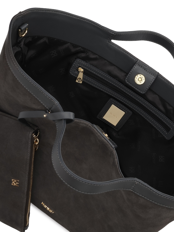 Borsa grande realizzata in una combinazione di pelle scamosciata e pelle naturale RILEY