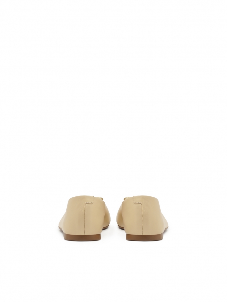 Ballerine in pelle con nasi dorati SISSI