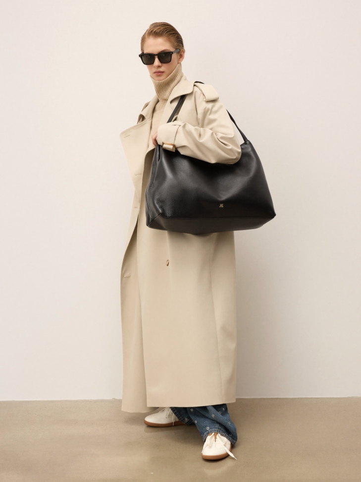 Borsa a trapezio nera con tracolla KS LIVJA