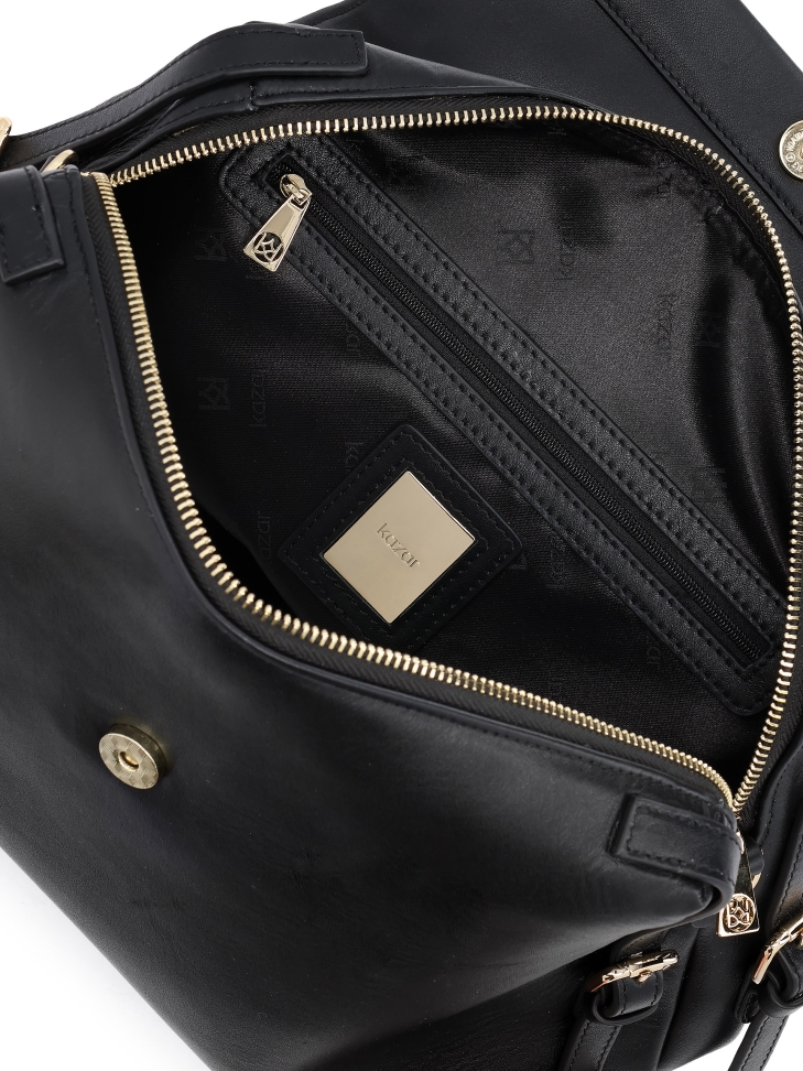 Borsa nera a trapezio con patta e impugnatura  FIORAYA